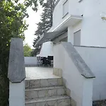 Western Гостевой дом 3*