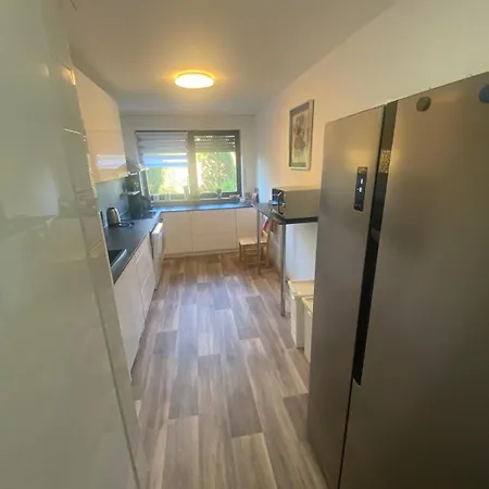 Πανσιόν Western Mörfelden-Walldorf