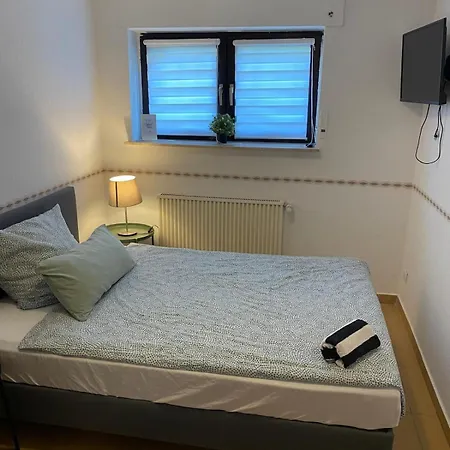 Western 招待所 3*