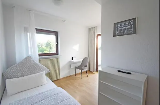 Western Affittacamere 3*