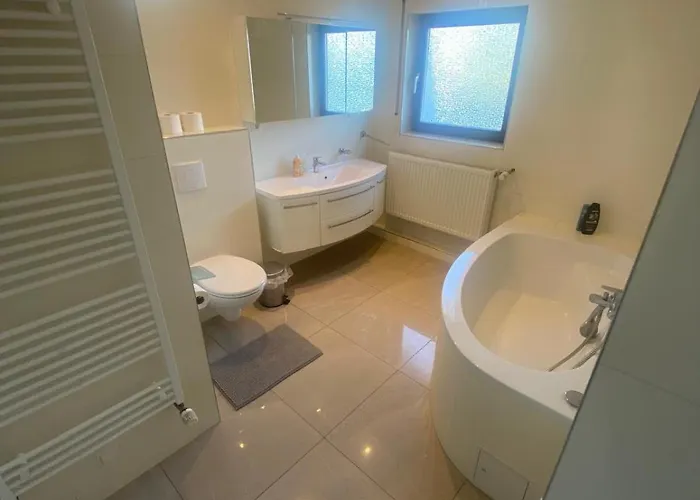 Western 墨菲尔登-瓦尔多夫