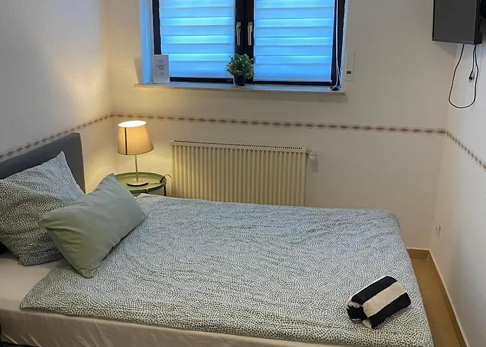 Western 招待所 3*